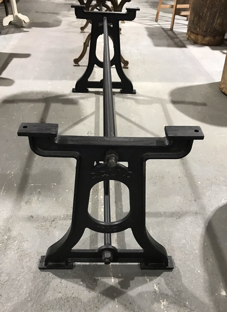 Vintage Singer Style Cast Iron Table Legs 4295 Byron Fossil Vintage