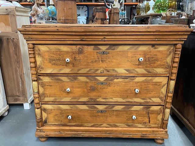 Vintage Wooden  Chest of Draws  # 6381  Byron