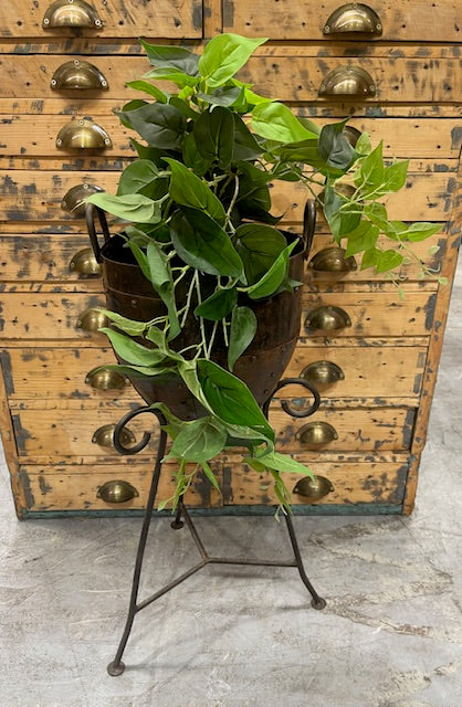 Metal  Planter   #7238