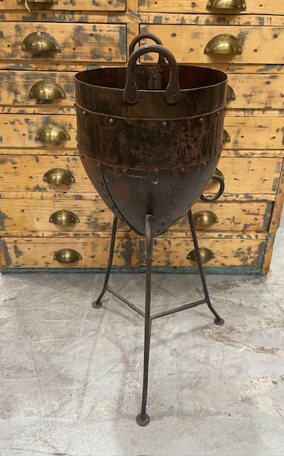 Metal  Planter   #7238