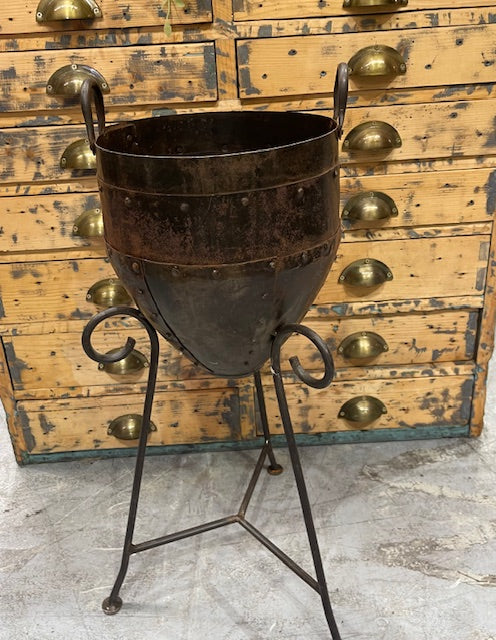 Metal  Planter   #7239