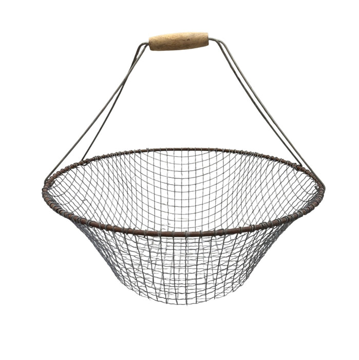 Vintage Wire Carry Basket #7231