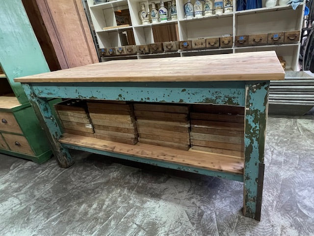 Vintage European Kitchen Island Table / Drapers Table #7252
