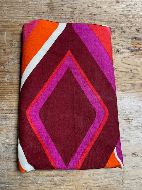 1970s  Curtain/ Fabric  #F1037  *Read Info*