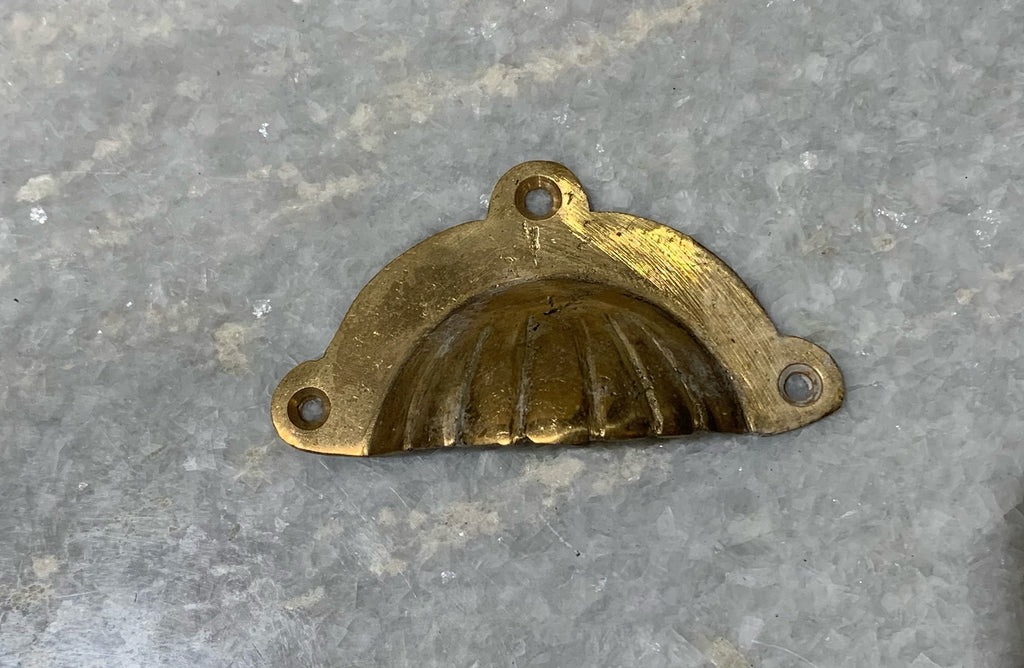 Brass Cabinet / Draw Handle #4904 – Fossil Vintage Australia