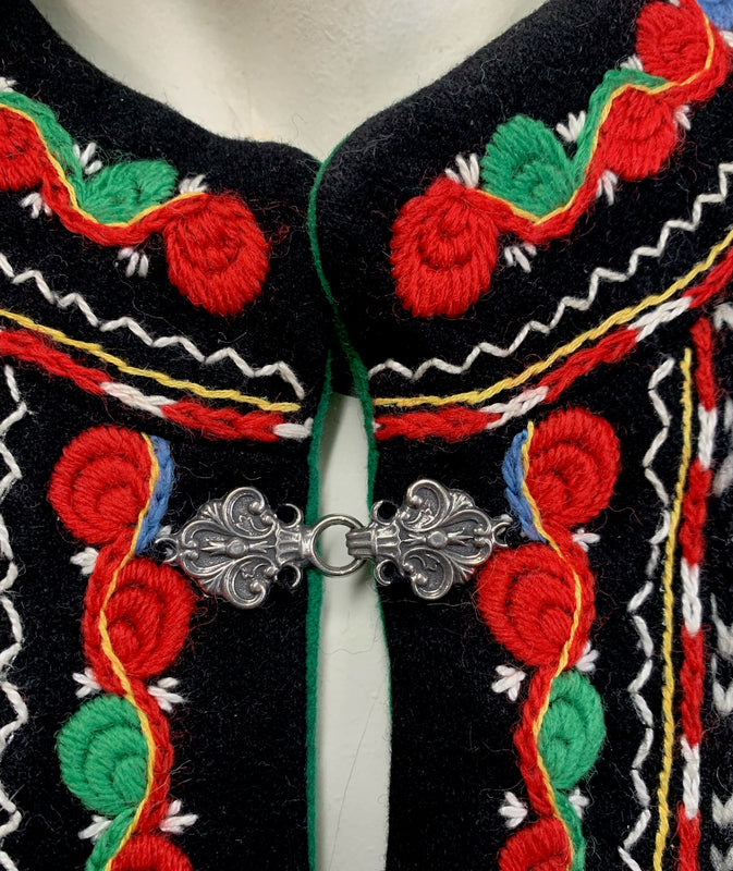 Vintage Norwegian Knitted Cardigan  #KJ100  FREE AUS POSTAGE