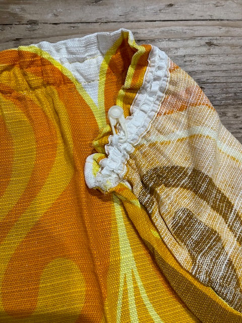 1970s  Curtain/ Fabric  #F1137  *Read Info*