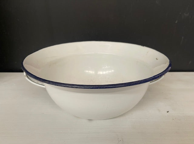 Vintage European Enamel Bakers Bowls with Handles #7337