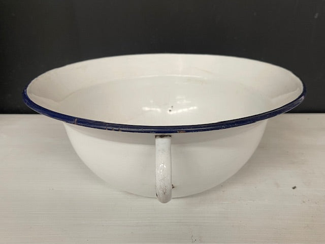 Vintage European Enamel Bakers Bowls with Handles #7337