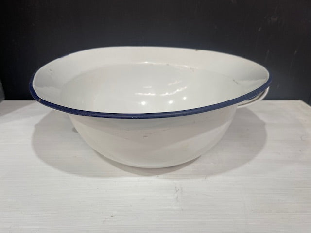 Vintage European Enamel Bakers Bowls with Handles #7340