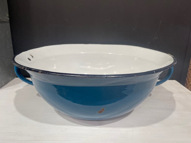 Vintage European Enamel Bakers Bowls with Handles #7342