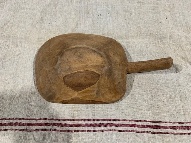Vintage Handcarved  Wooden  Grain Scoop  #5115
