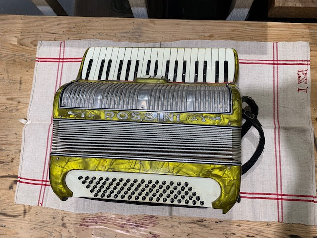 Vintage Italian Accordian    #5270