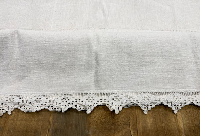 1940s  Linen/Hemp Sheet    #6834  (Read Information About This Item)