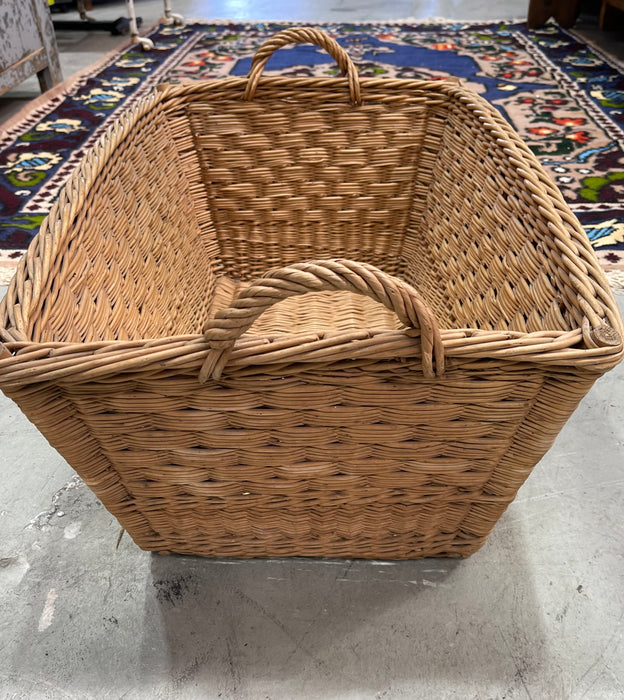 Vintage  Belgian Wicker Bakers Basket  #6840