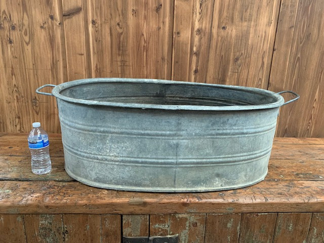 Vintage  European Galvanized Laundry  Tub #5471