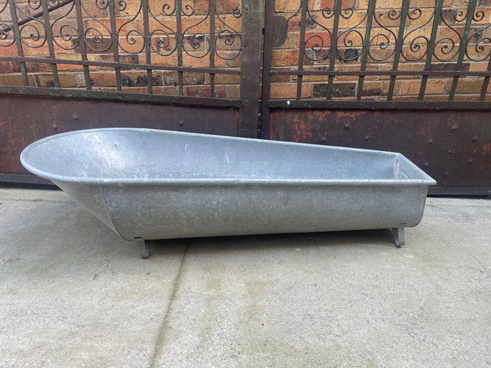 Vintage 1940s  Galvanized Bath Tub #6862