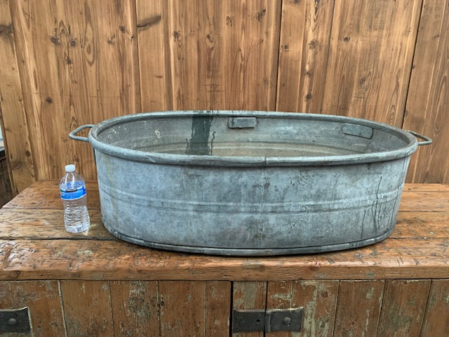 Vintage  European Galvanized Laundry  Tub #5473