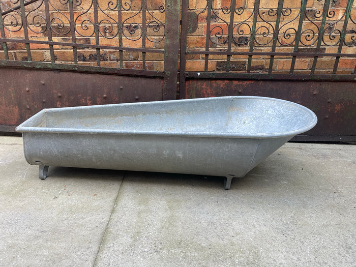 Vintage 1940s  Galvanized Bath Tub #6865