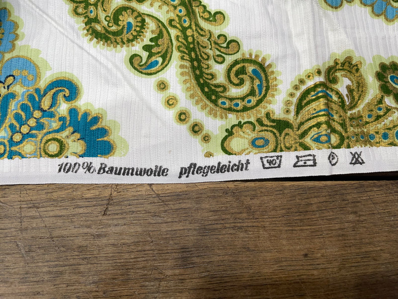 NEW - OLD 1970s Fabric  #F721  *Read Info*