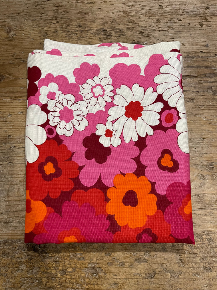 1970s  Curtain/ Fabric  #F778  *Read Info*