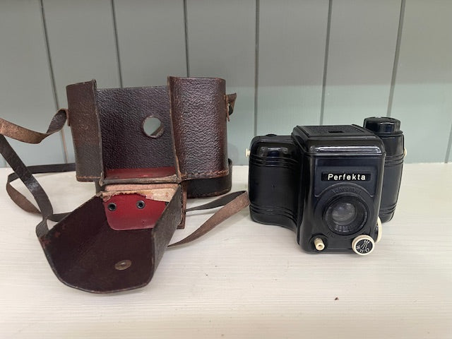 Vintage European Camera. #6928