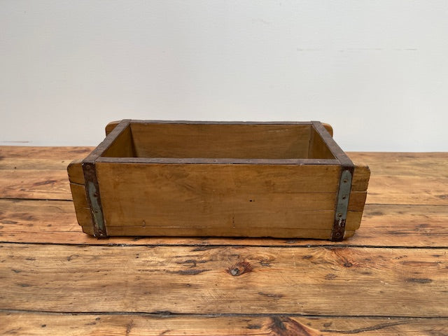 Vintage  Wooden Crate/Brick Mould  #6974