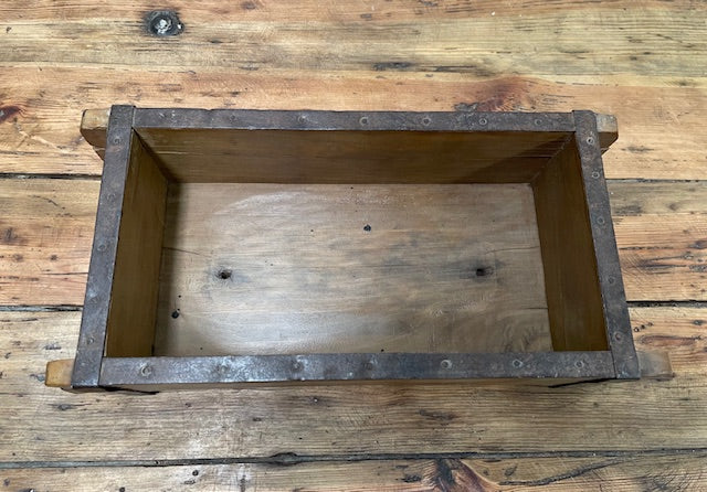 Vintage  Wooden Crate/Brick Mould  #6974