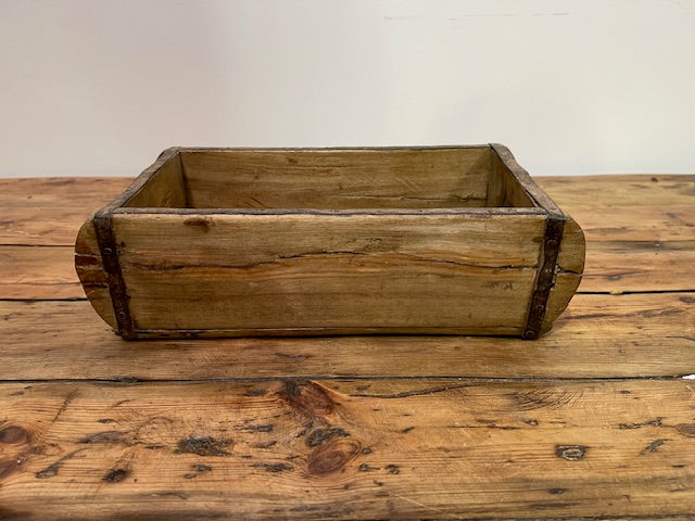 Vintage  Wooden Crate/Brick Mould  #6975
