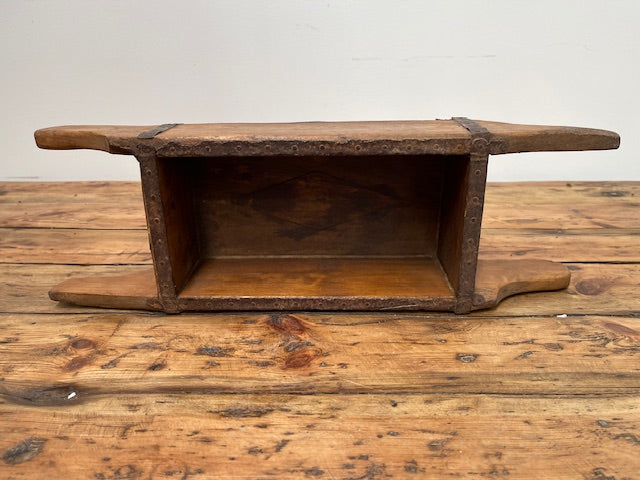 Vintage  Wooden Crate/Brick Mould with Handles   #6982