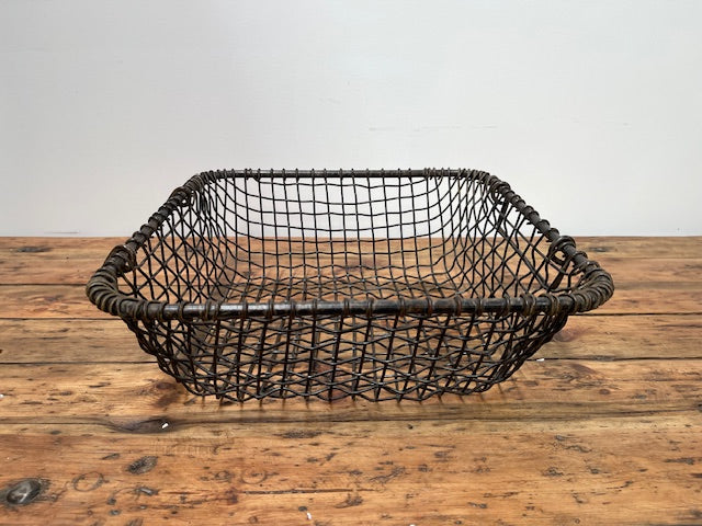 Vintage Wire Basket #6985