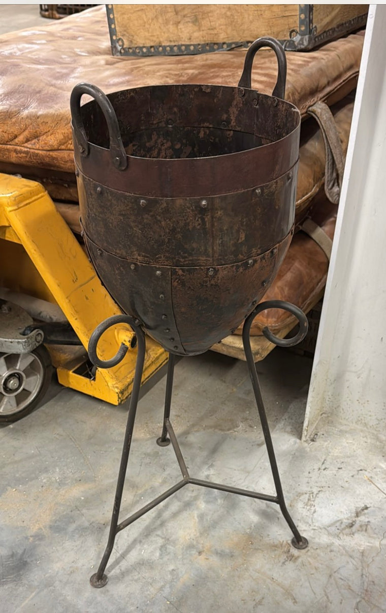Vintage Metal Planter    #22.  *Read Info*. Next Container -June