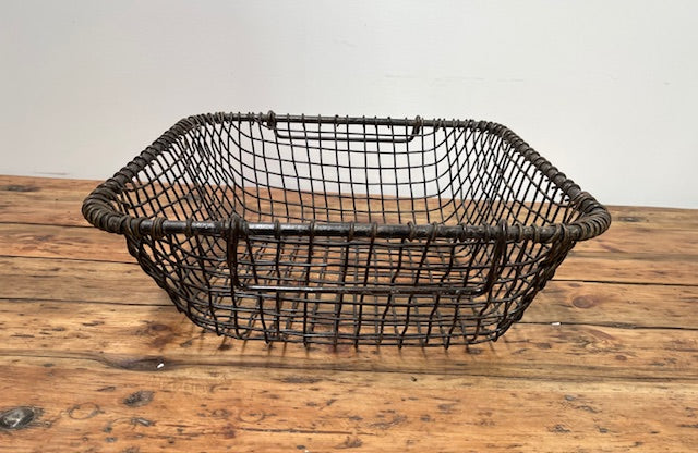 Vintage Wire Basket #6985