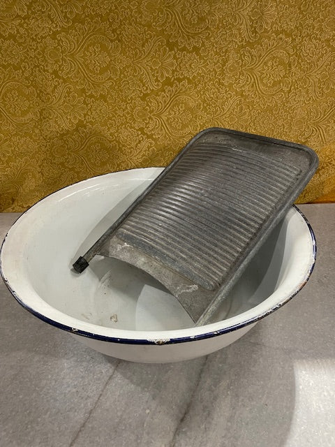 Vintage Metal Wash Board  #5916