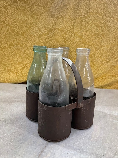 Vintage Metal Bottle Caddy  #5958 Byron