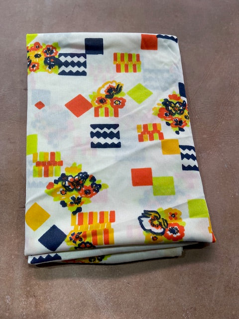 Vintage -Retro "Old-New" Fabric   #F836  *Read info*