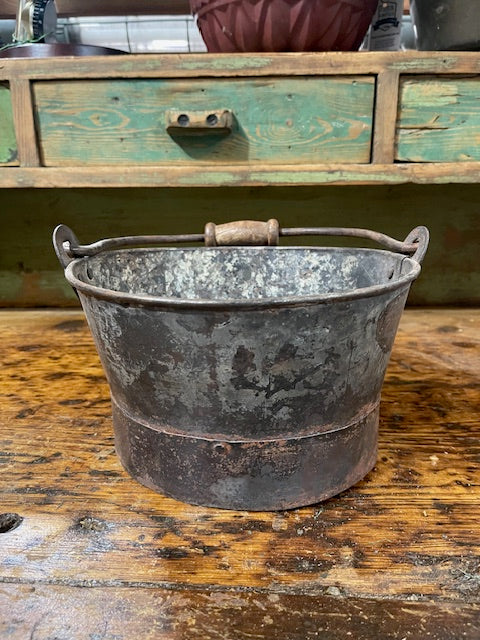 Metal Bucket    #6086