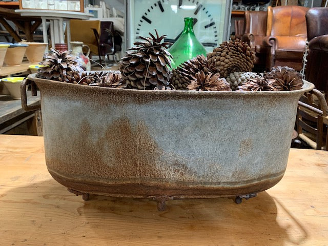Vintage  Galvanized  Oval  Tub #5809