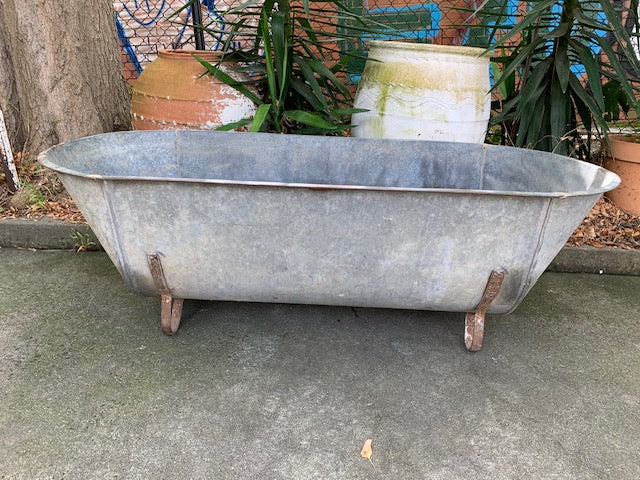 1940s   European Galvanised Bathtub #5816 ON HOLD