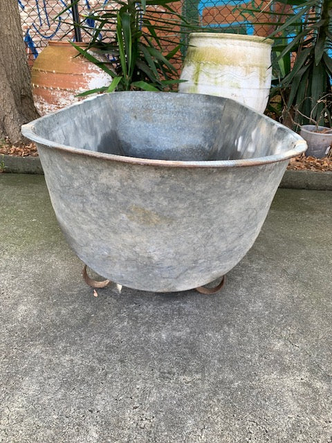 1940s   European Galvanised Bathtub #5816 ON HOLD