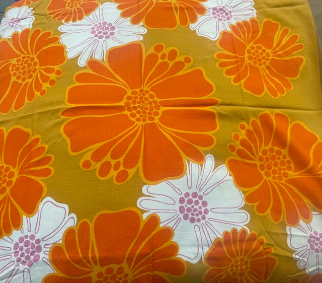 1970s  Table Cloth #F859 *Read Info*