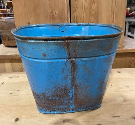 Rustic Metal Bucket    #6115