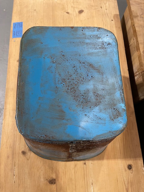 Rustic Metal Bucket    #6115