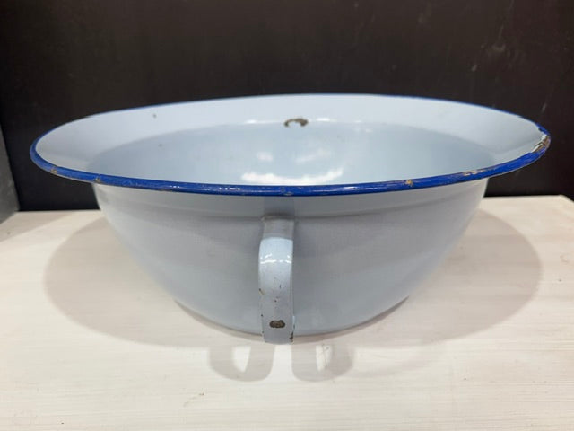Vintage European Enamel Bakers Bowls with Handles #7341