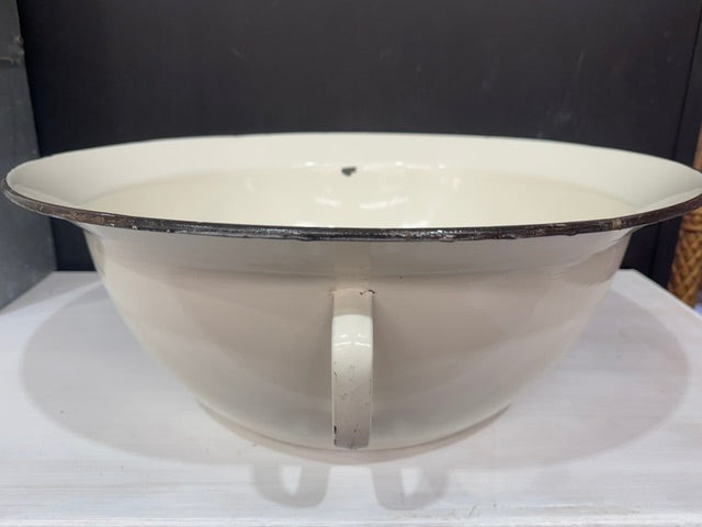 Vintage European Enamel Bakers Bowls with Handles #7343