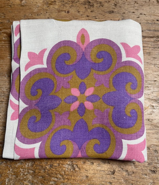 1970s  Curtain/ Fabric  #F889  *Read Info*