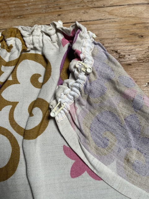 1970s  Curtain/ Fabric  #F889  *Read Info*