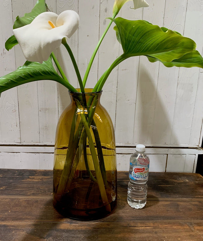 Vintage Romanian Amber Glass Vase  #5633  Byron