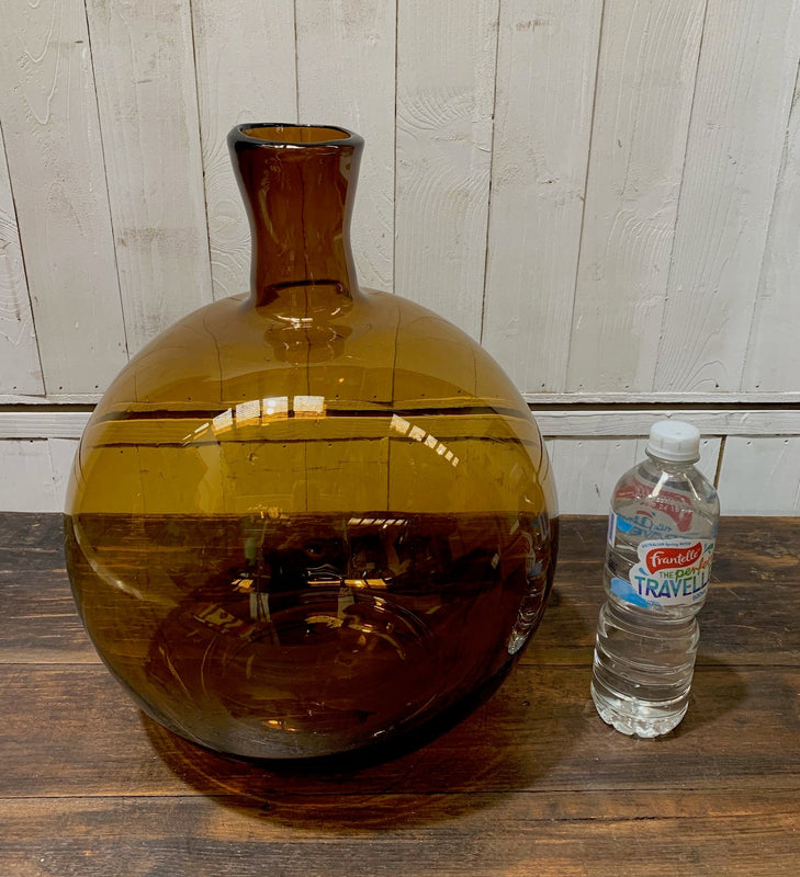 Vintage Romanian Amber Glass Vase  #5631  Byron