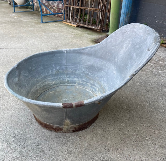 Rustic 1940s  Galvanized  Kids Bath Tub #7086